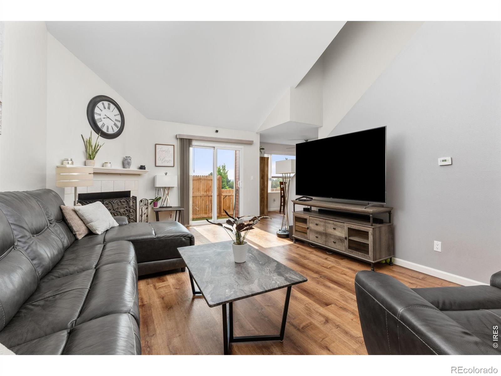 MLS Image #7 for 11209  holly street,thornton, Colorado
