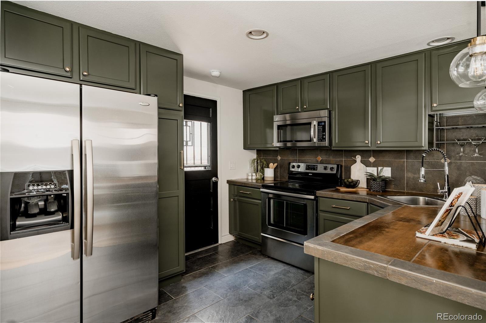 MLS Image #20 for 2611 w 26th avenue,denver, Colorado