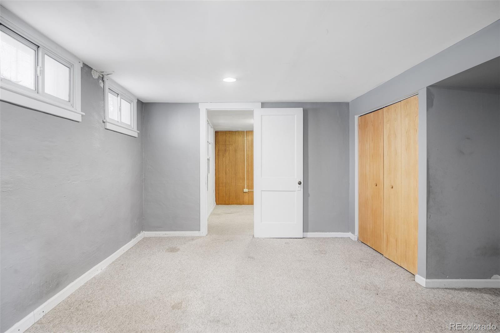 MLS Image #16 for 851 s vine street,denver, Colorado