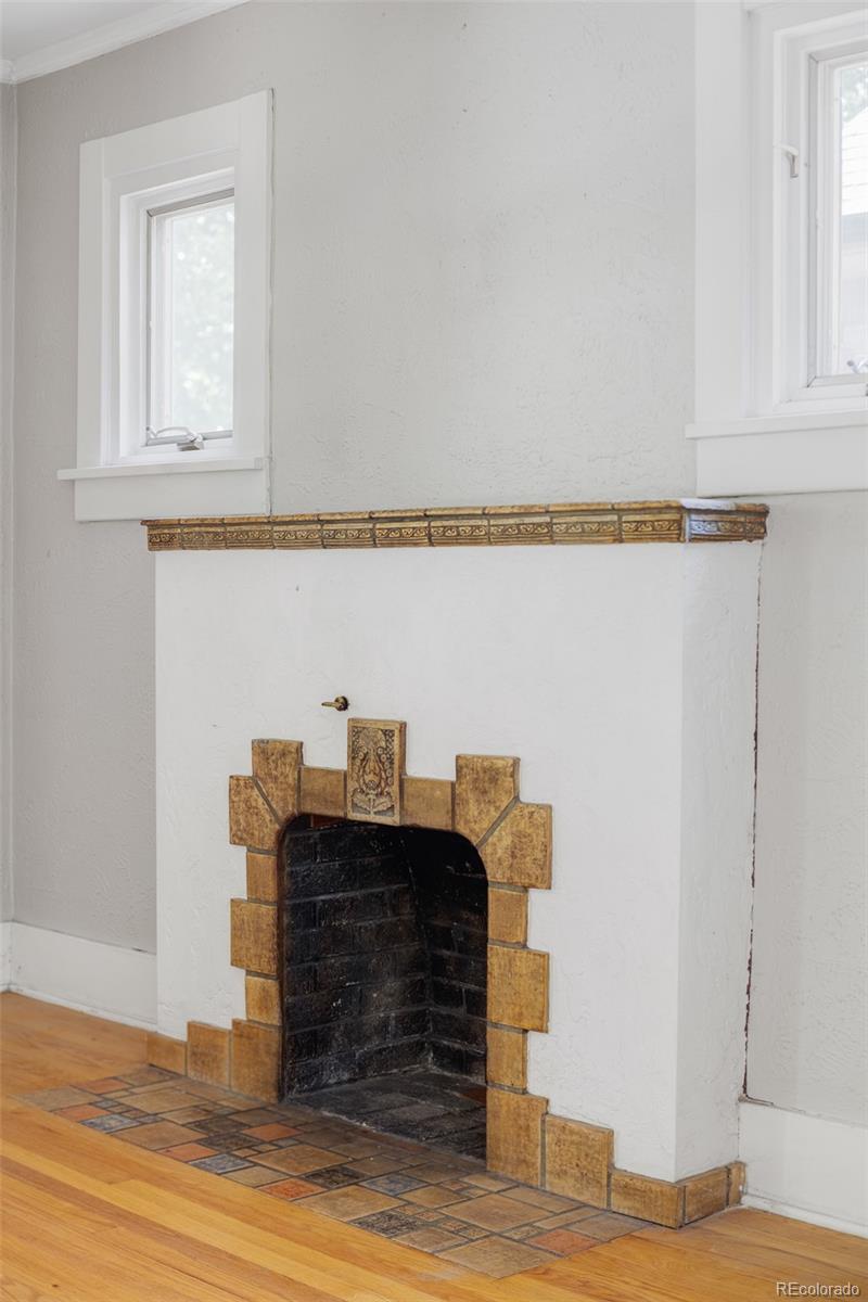 MLS Image #4 for 851 s vine street,denver, Colorado