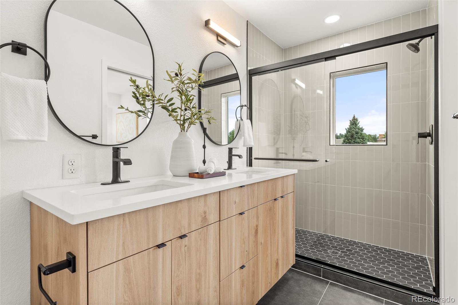 MLS Image #17 for 5128 w 26th avenue,denver, Colorado