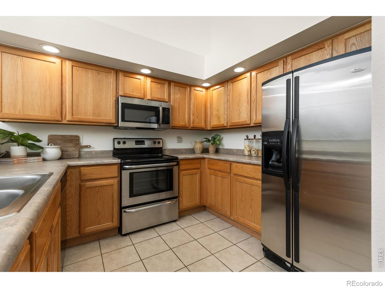 MLS Image #8 for 208  lucca drive,evans, Colorado
