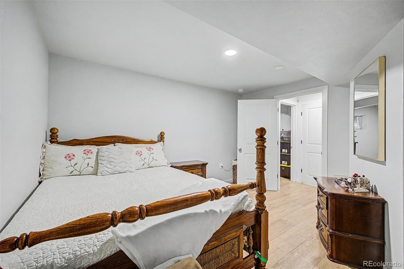 MLS Image #38 for 18390 e baltic place,aurora, Colorado