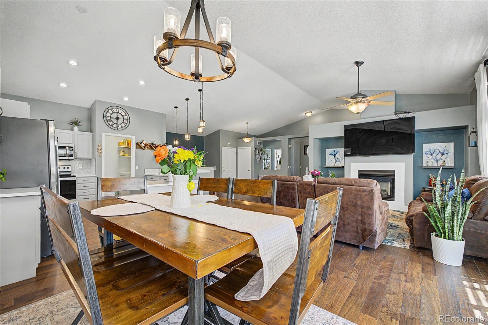MLS Image #9 for 18390 e baltic place,aurora, Colorado