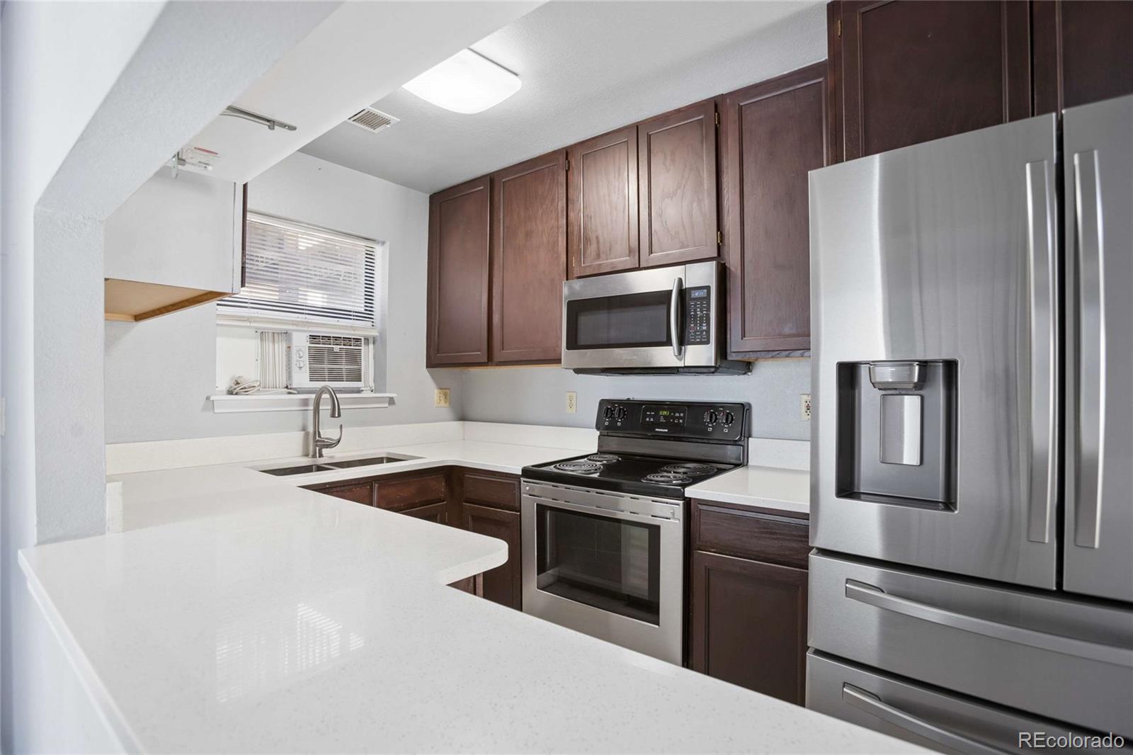 MLS Image #0 for 225 e 8th avenue,longmont, Colorado