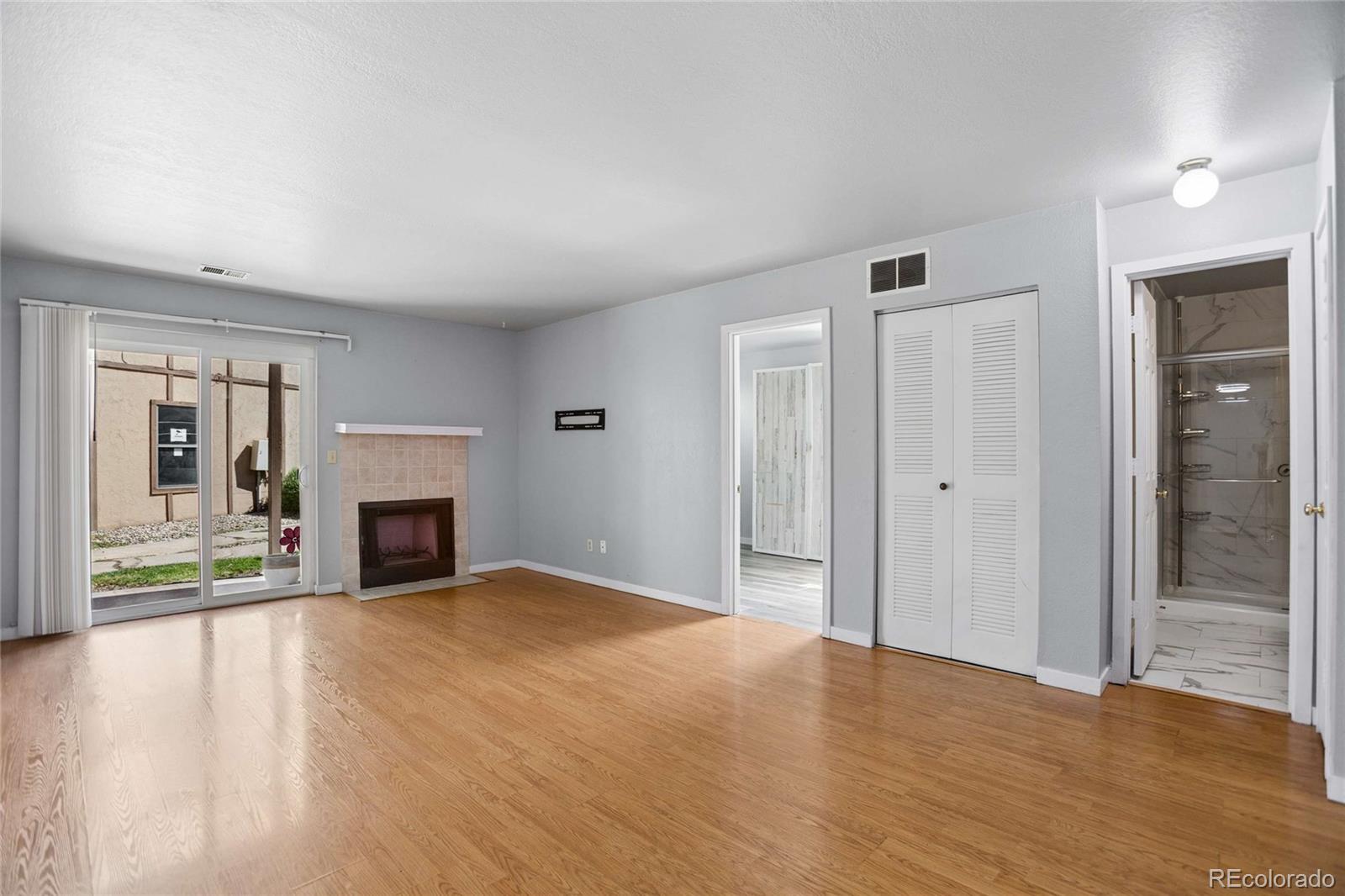 MLS Image #1 for 225 e 8th avenue,longmont, Colorado