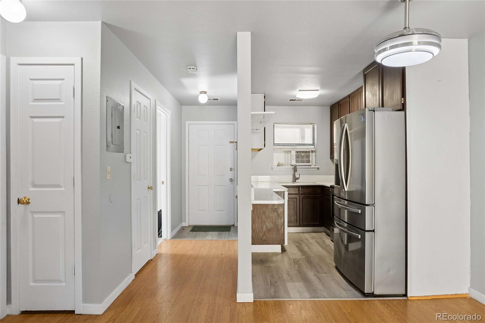 MLS Image #3 for 225 e 8th avenue,longmont, Colorado