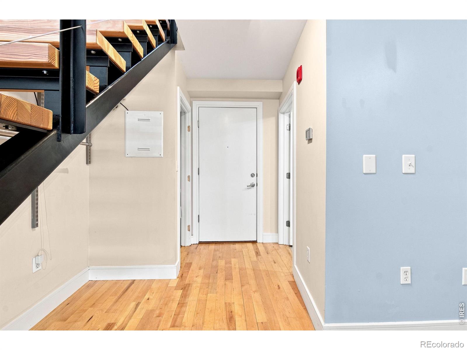 MLS Image #11 for 2441 n broadway ,denver, Colorado
