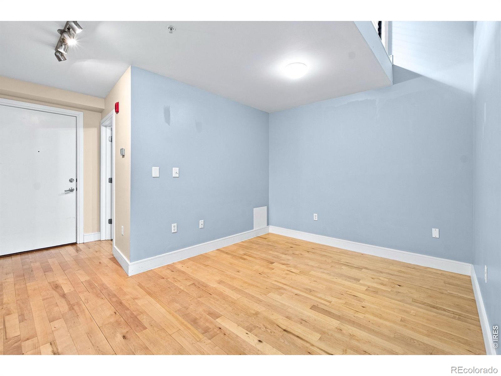 MLS Image #5 for 2441 n broadway ,denver, Colorado