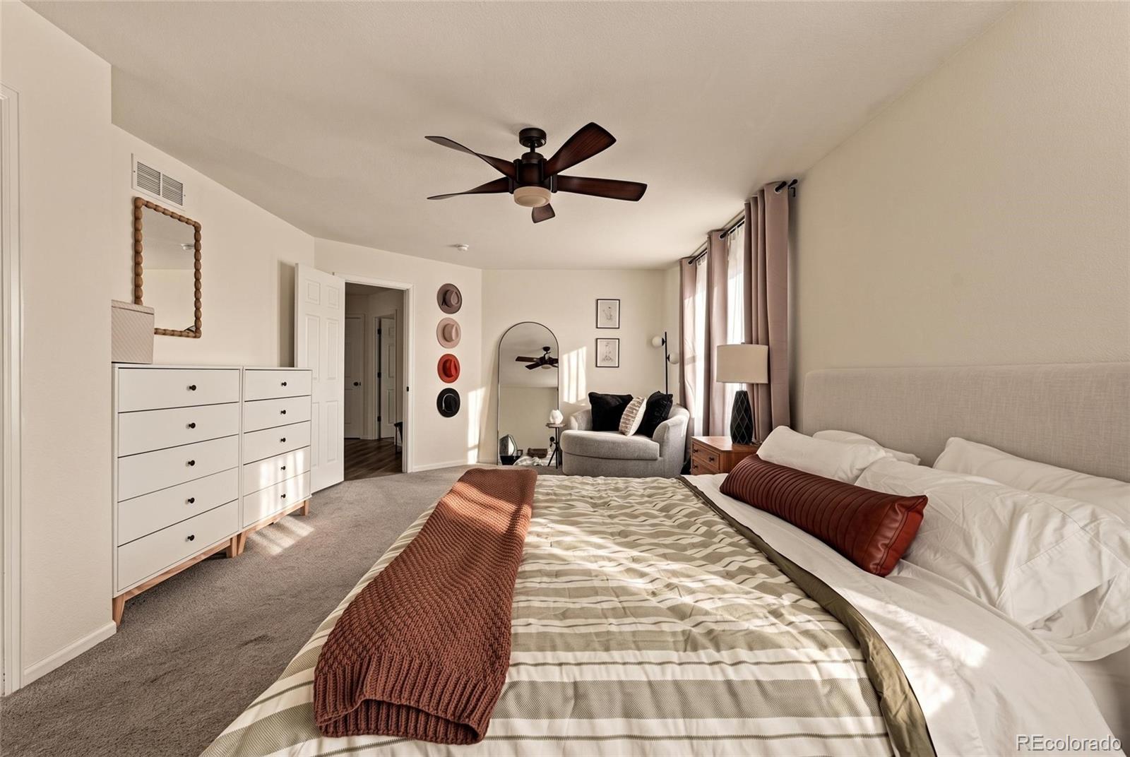 MLS Image #37 for 19338 e dickenson place,aurora, Colorado