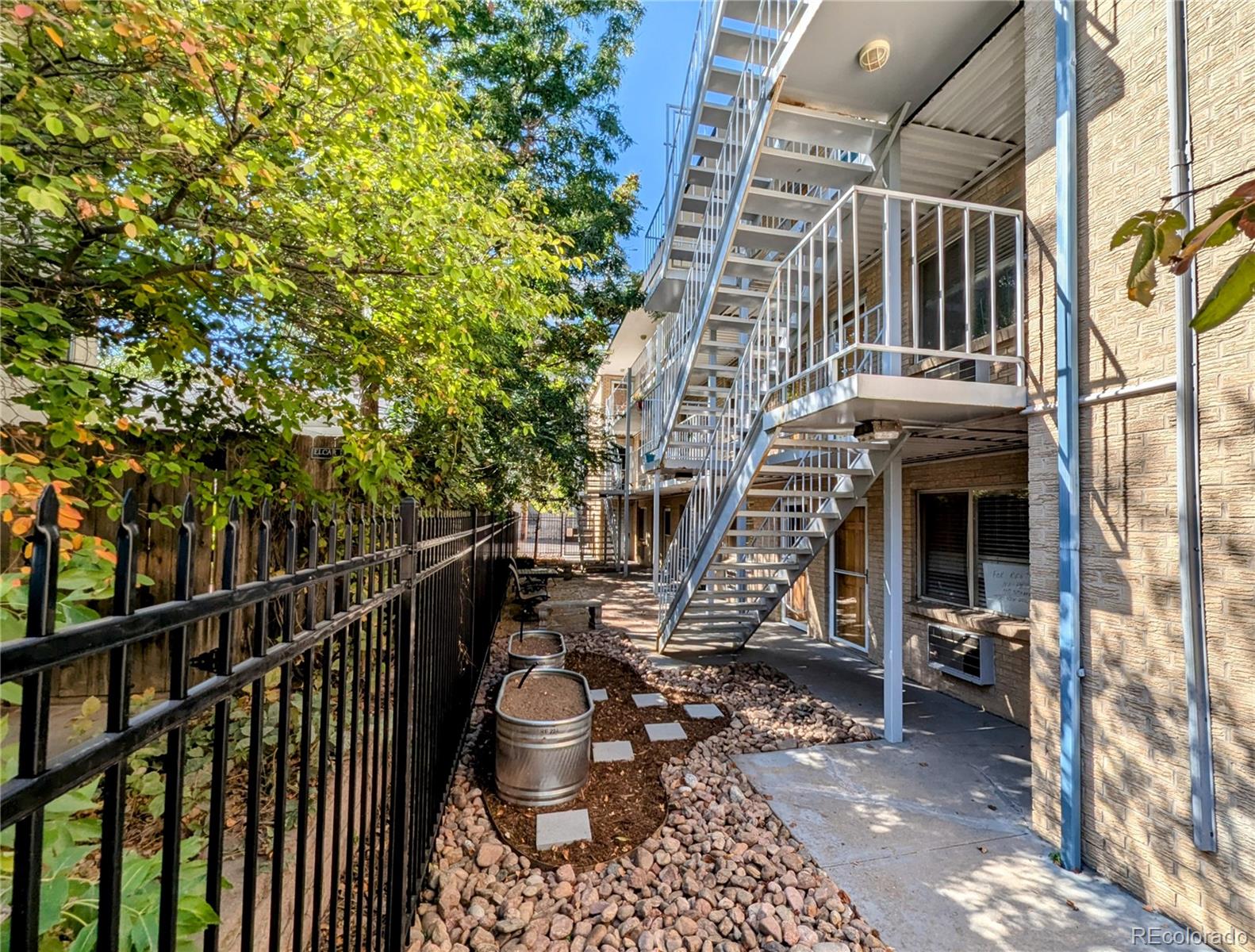 MLS Image #1 for 1135 n elizabeth street,denver, Colorado