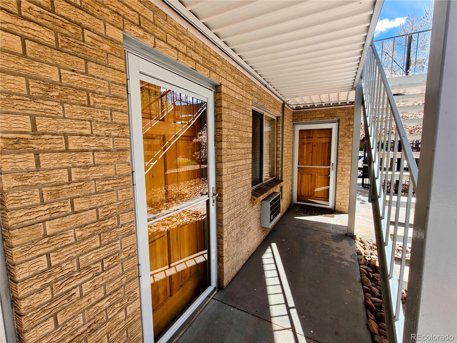 MLS Image #18 for 1135 n elizabeth street,denver, Colorado