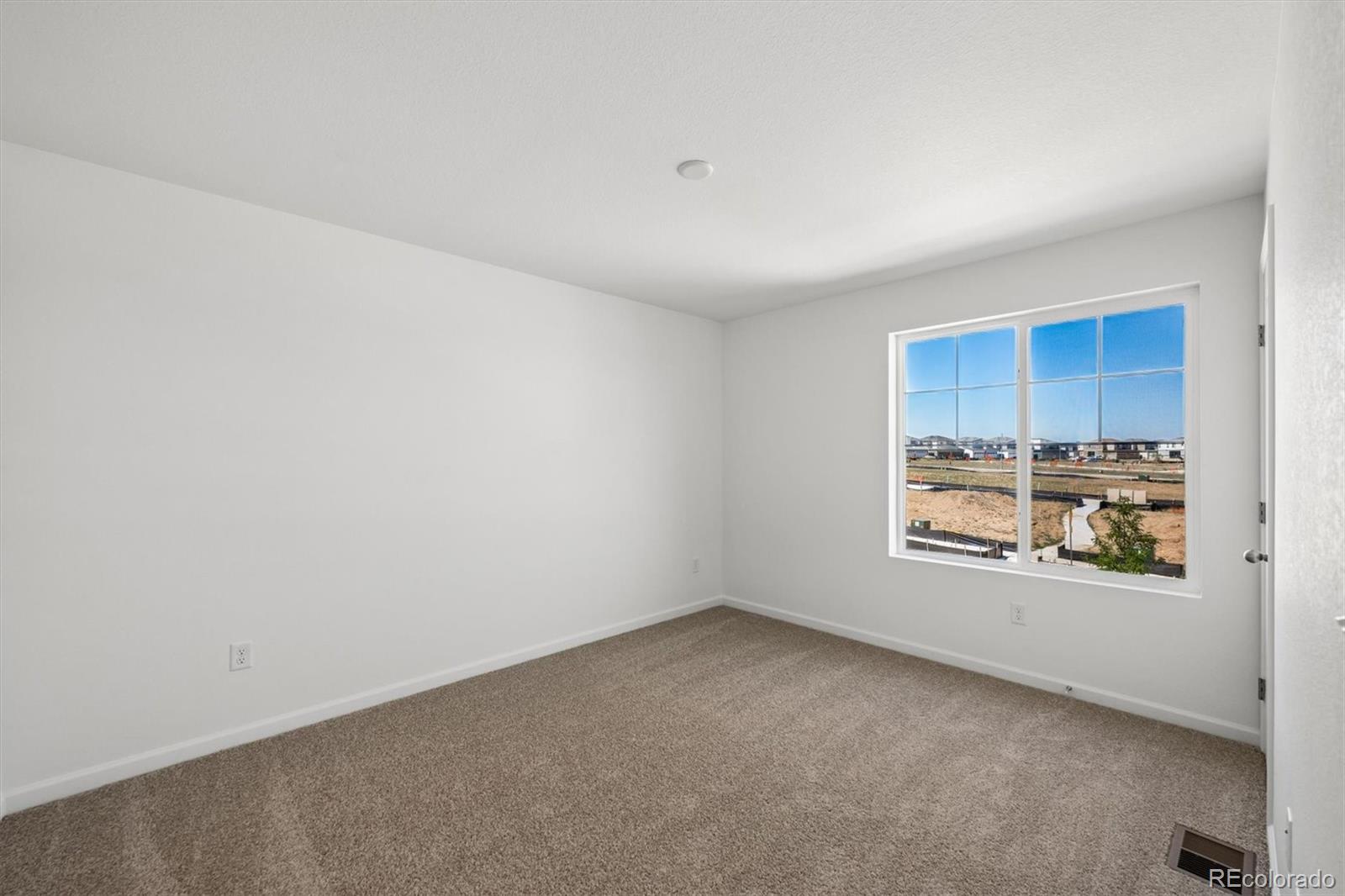 MLS Image #9 for 448 s rifle street,aurora, Colorado