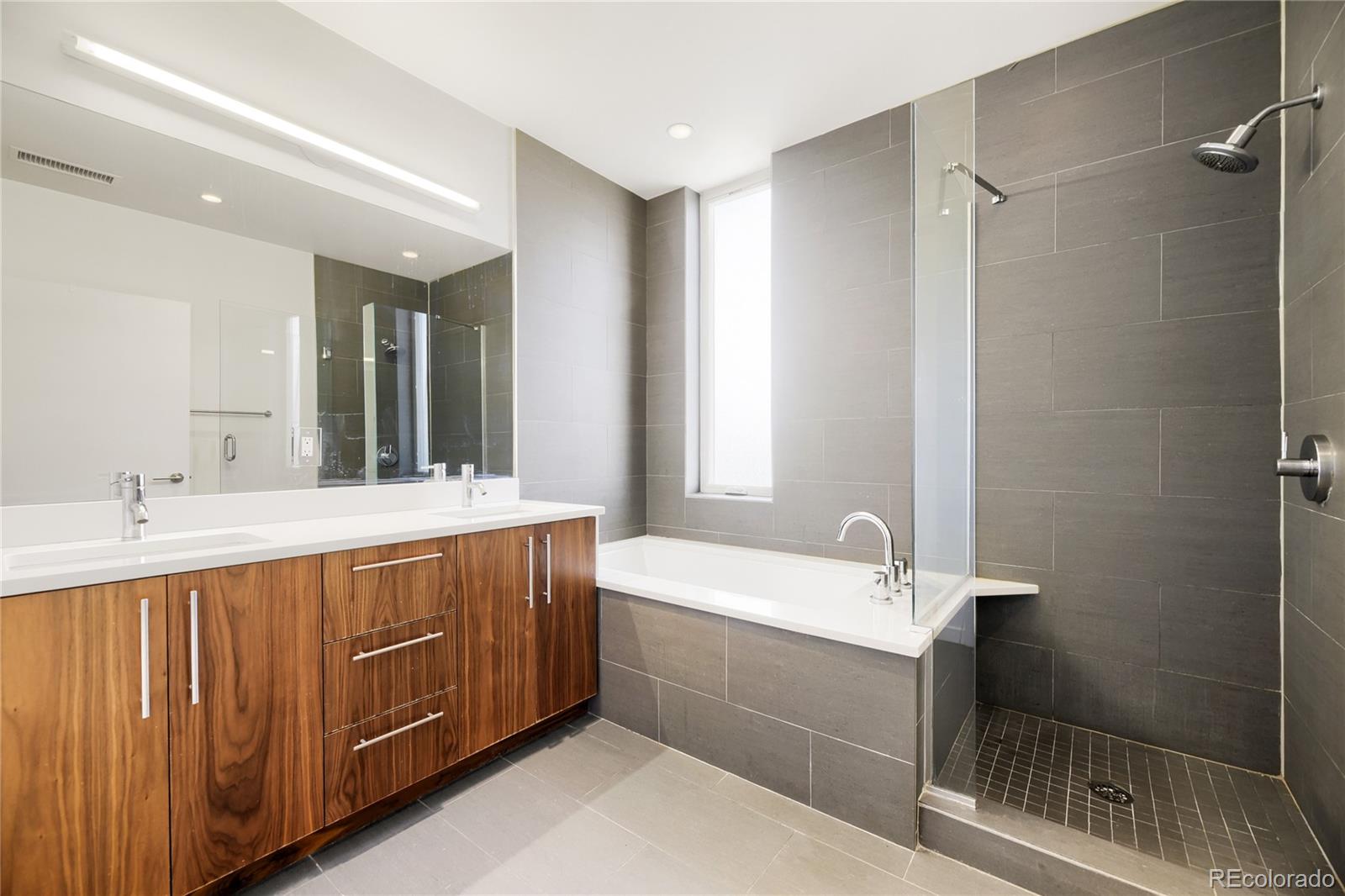 MLS Image #19 for 2752 n clay street,denver, Colorado