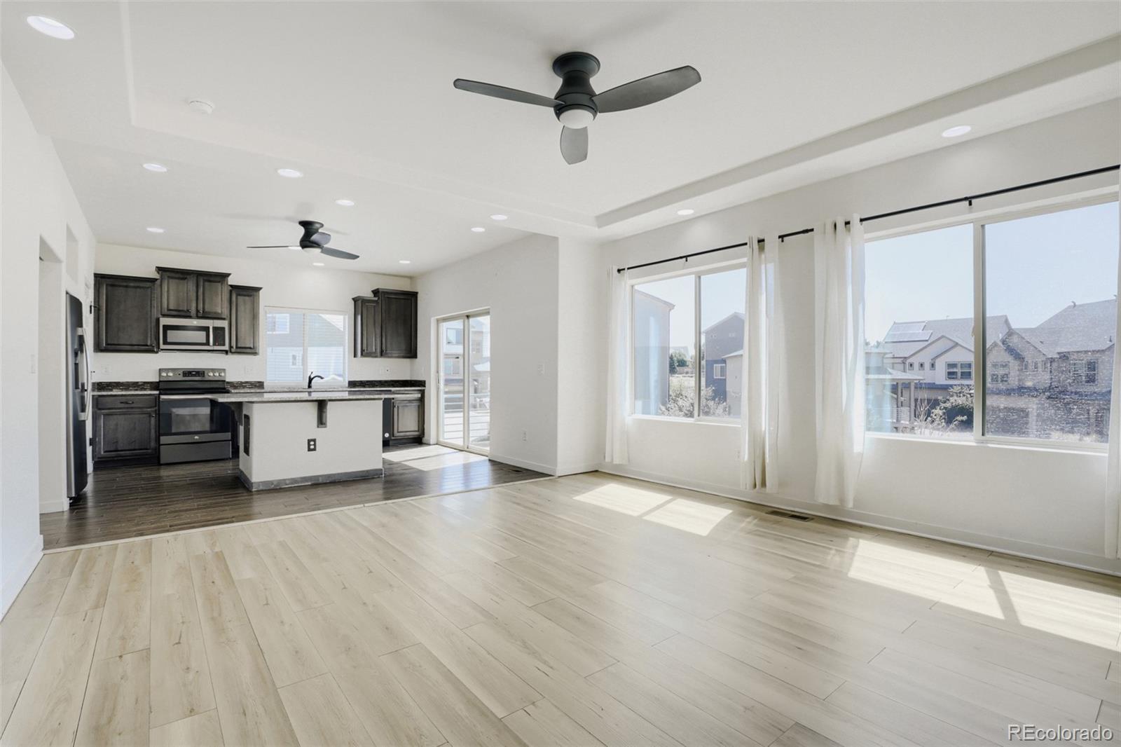 MLS Image #6 for 19196 e 55th avenue,denver, Colorado