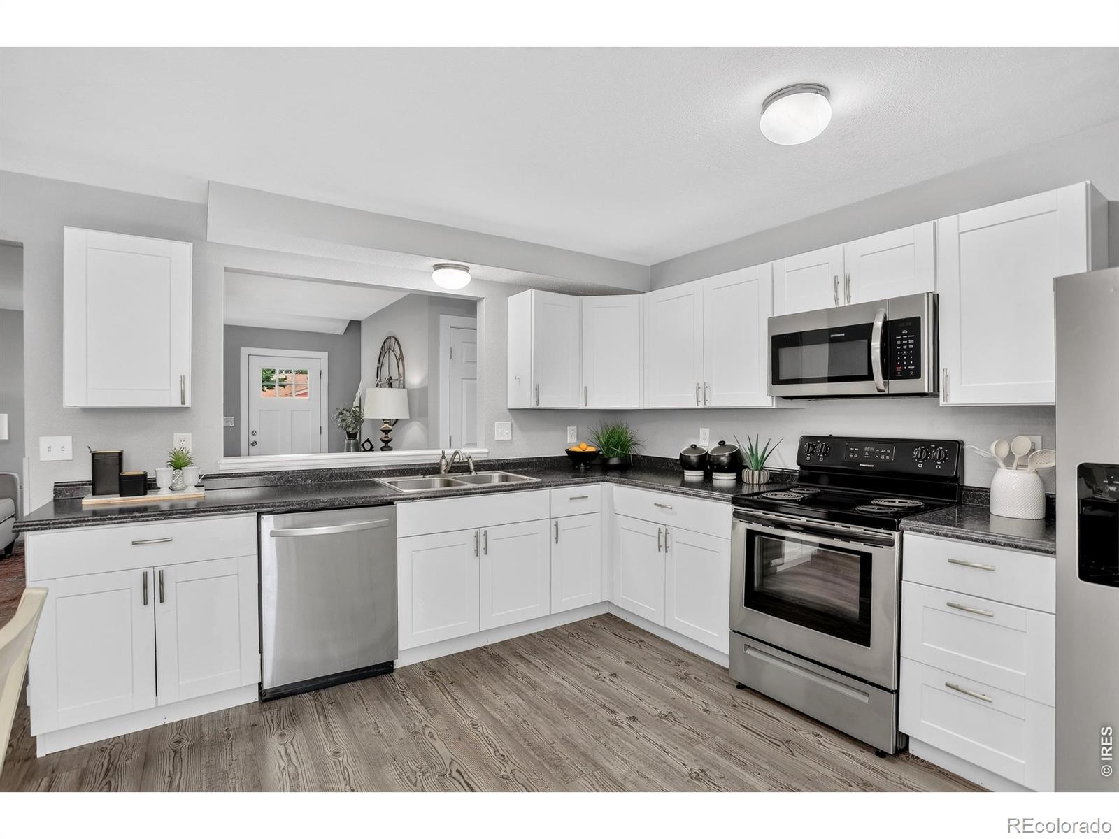MLS Image #10 for 1549  feltham place,longmont, Colorado
