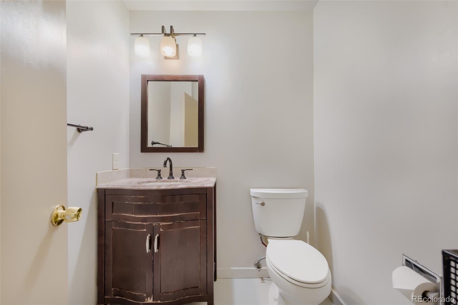 MLS Image #8 for 6451 w arbor avenue,littleton, Colorado