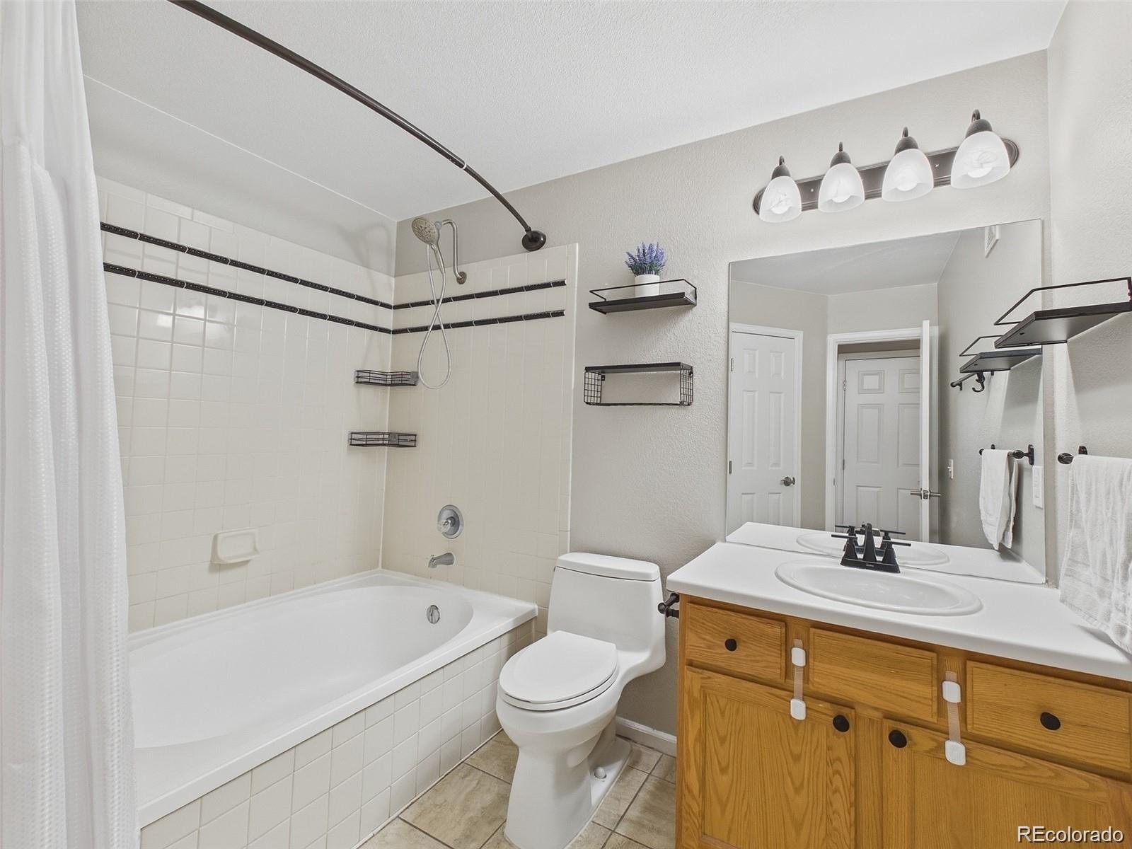 MLS Image #7 for 14296 e whitaker place,aurora, Colorado