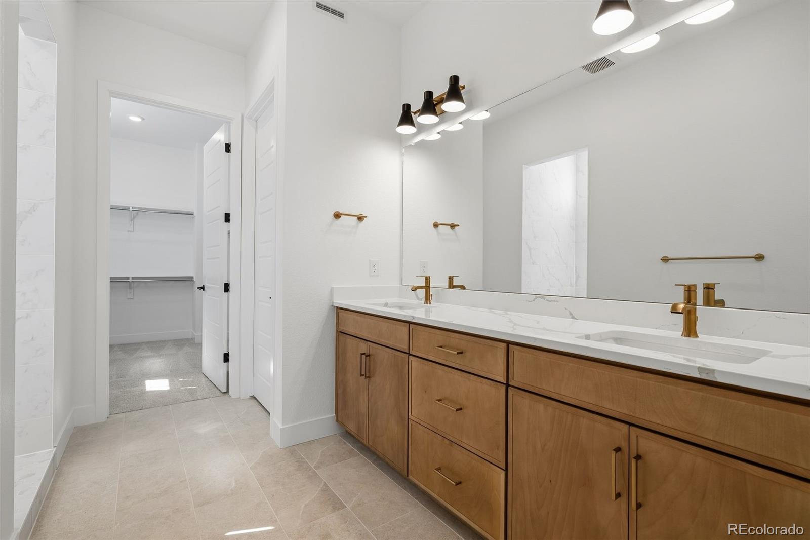 MLS Image #10 for 22007 e rockinghorse parkway,aurora, Colorado
