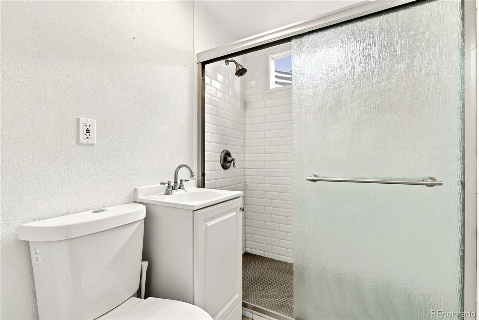 MLS Image #18 for 6455 w nevada place,denver, Colorado