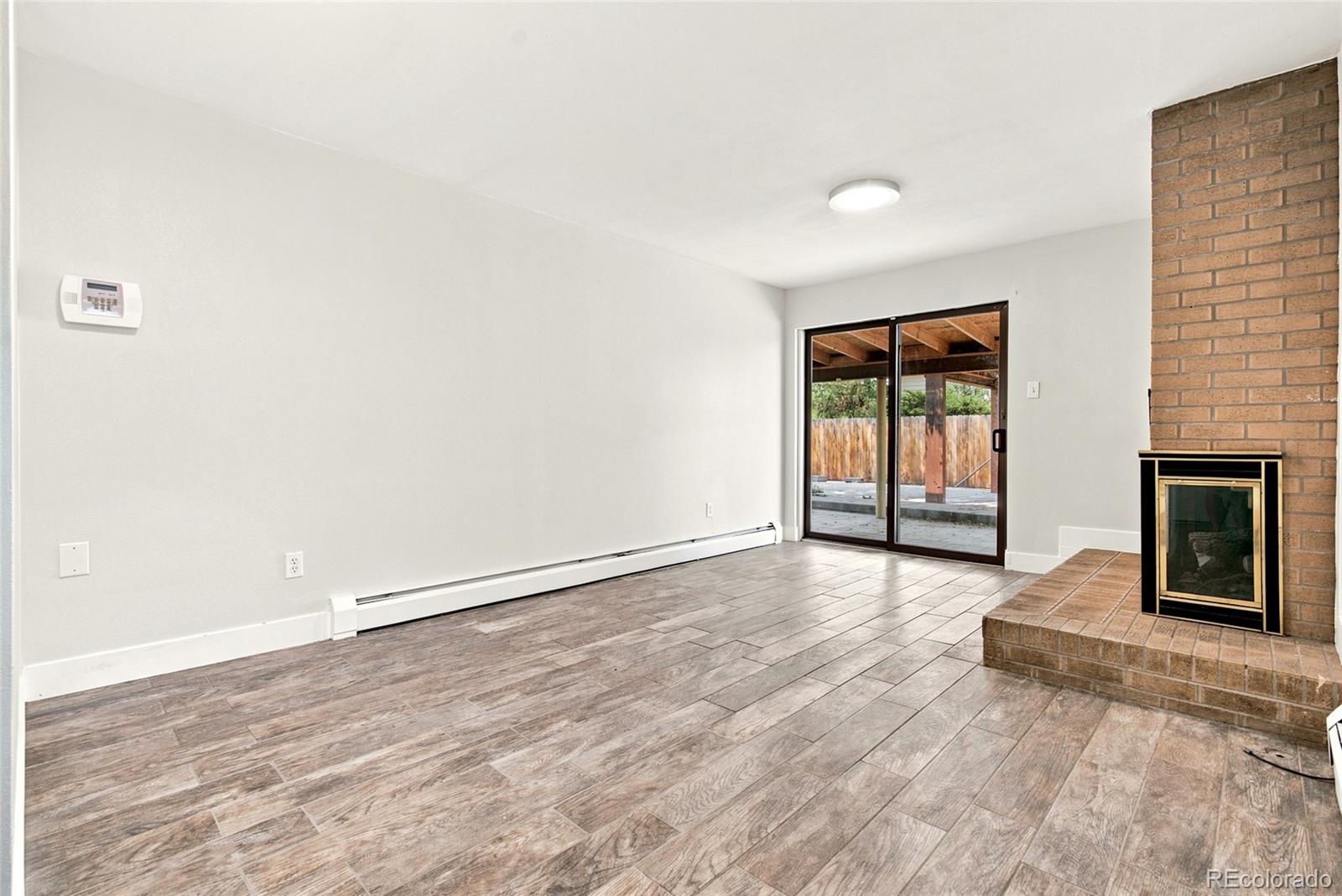 MLS Image #5 for 6455 w nevada place,denver, Colorado