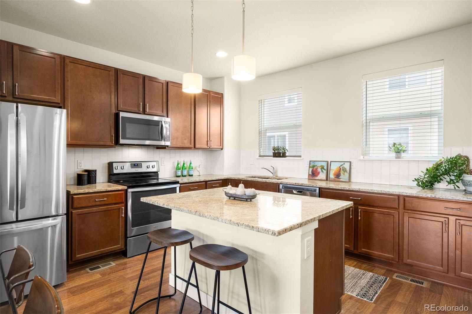 MLS Image #2 for 624 e hinsdale avenue,littleton, Colorado