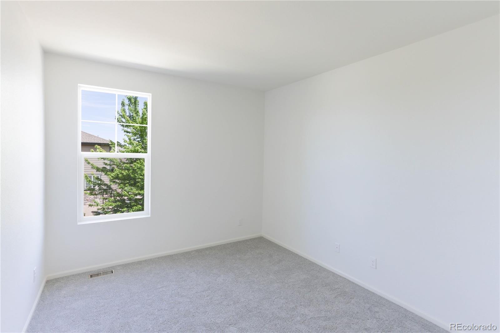 MLS Image #6 for 19161 e pacific place,aurora, Colorado