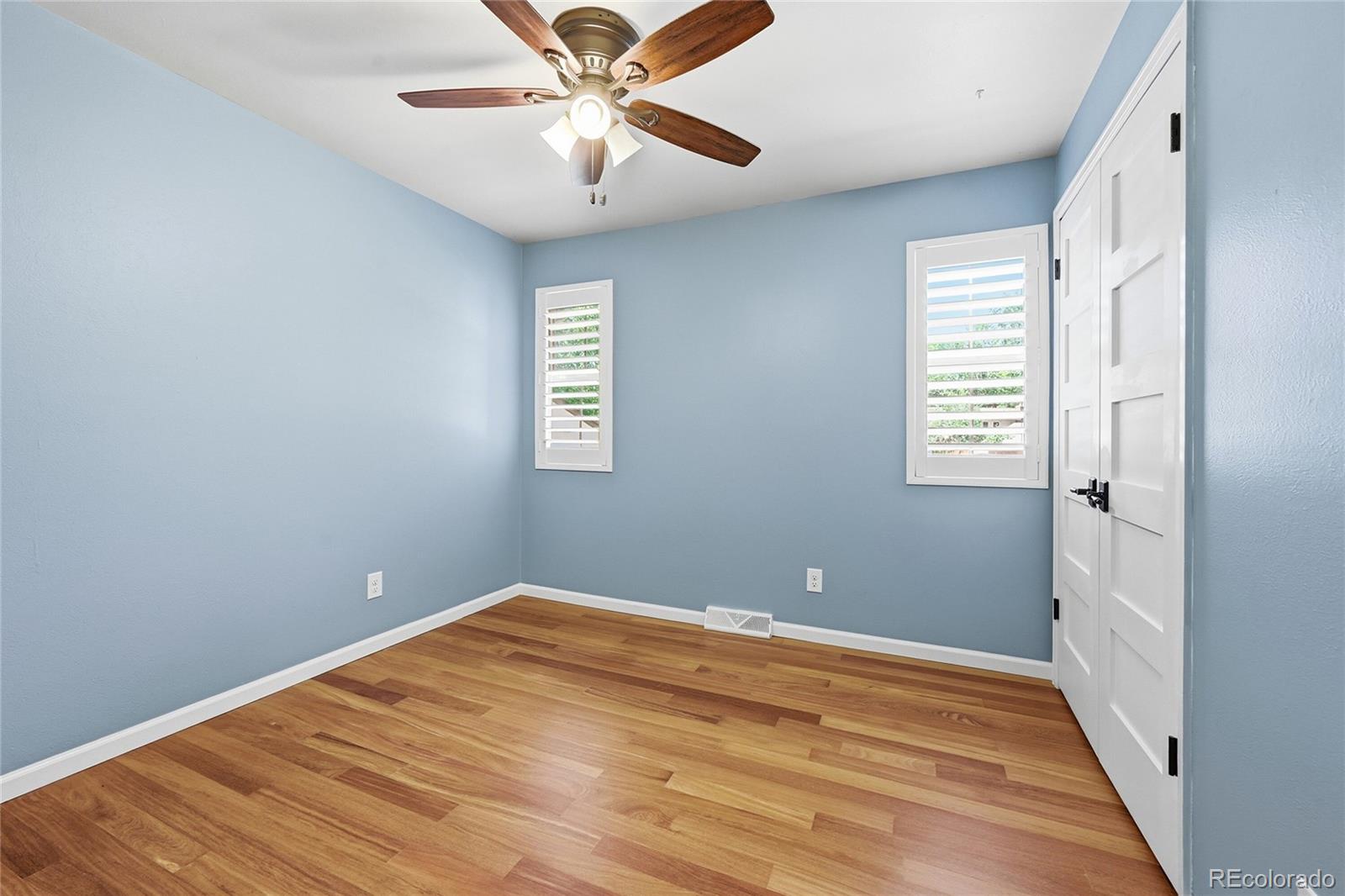 MLS Image #16 for 740 s kline way,denver, Colorado