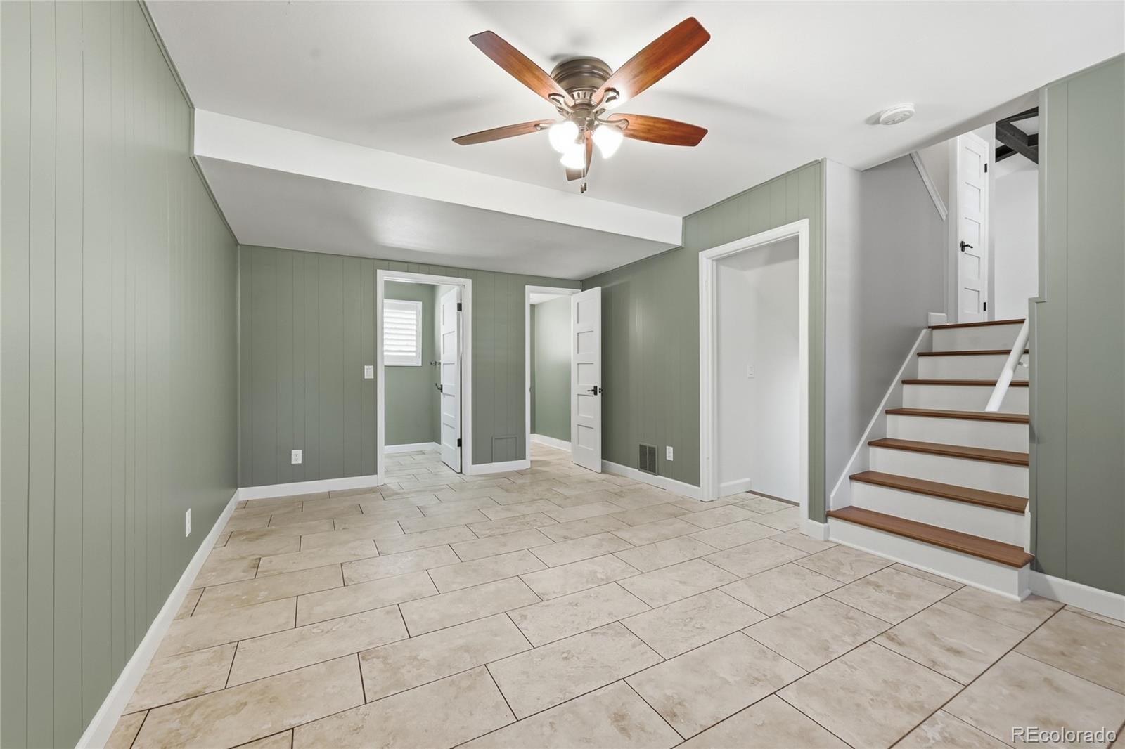 MLS Image #20 for 740 s kline way,denver, Colorado