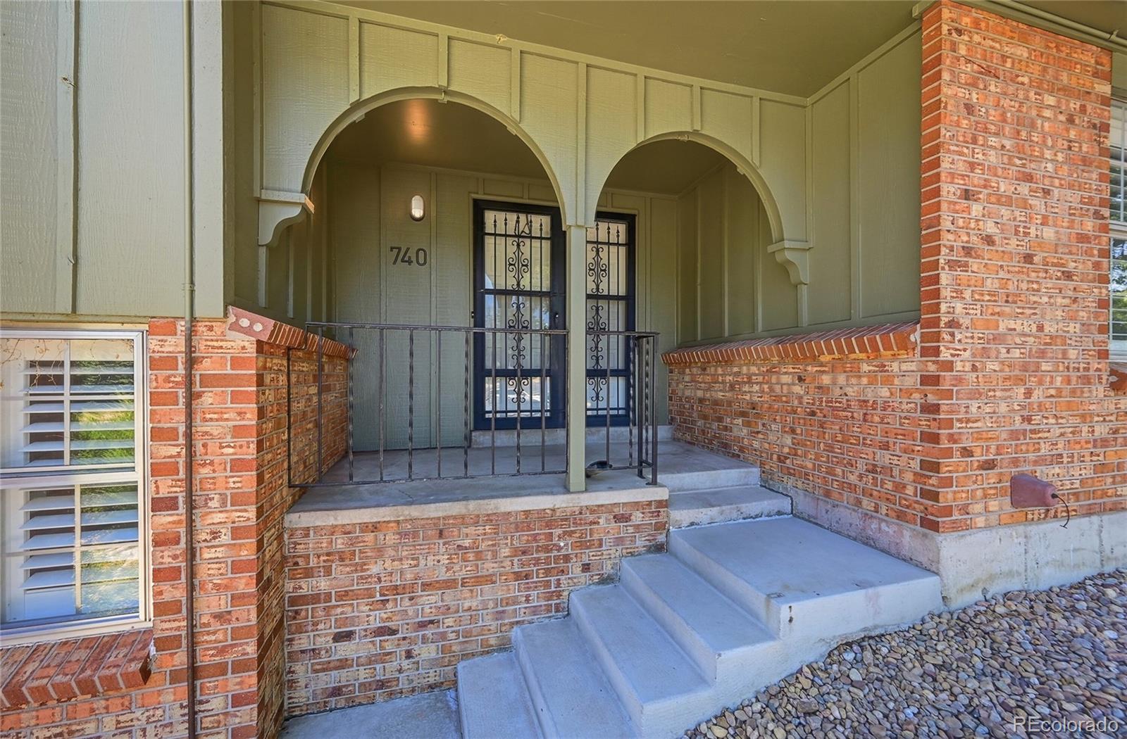 MLS Image #3 for 740 s kline way,denver, Colorado