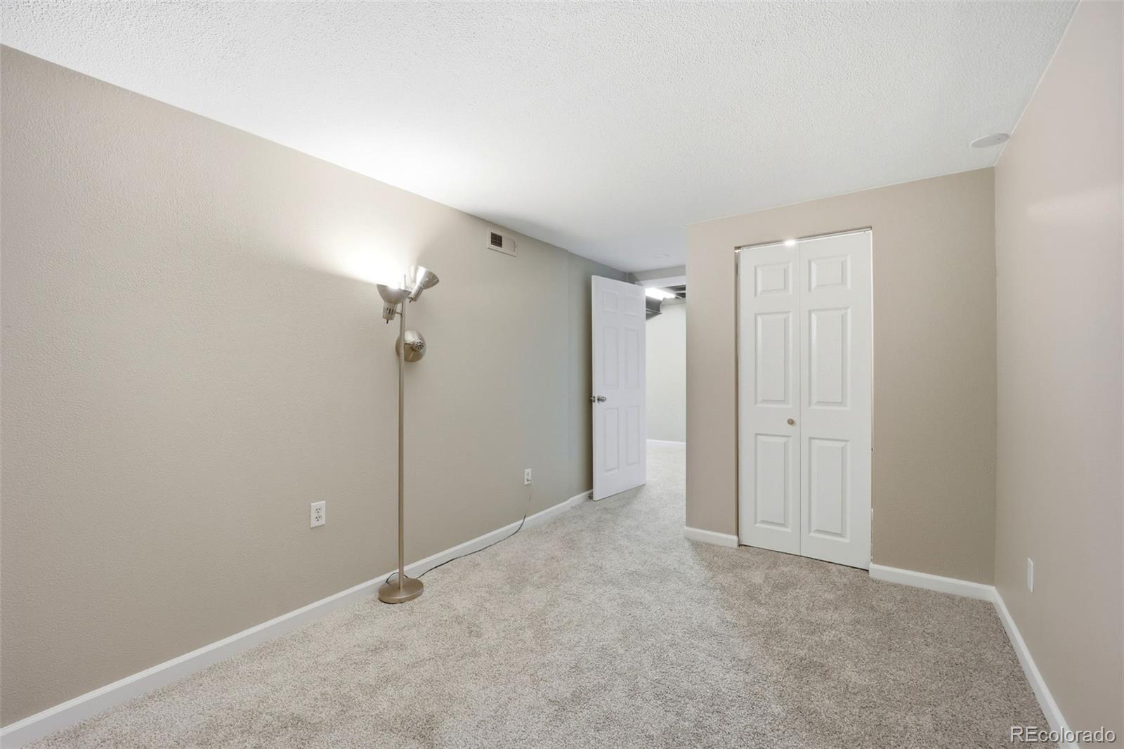 MLS Image #26 for 3085 s macon circle,aurora, Colorado