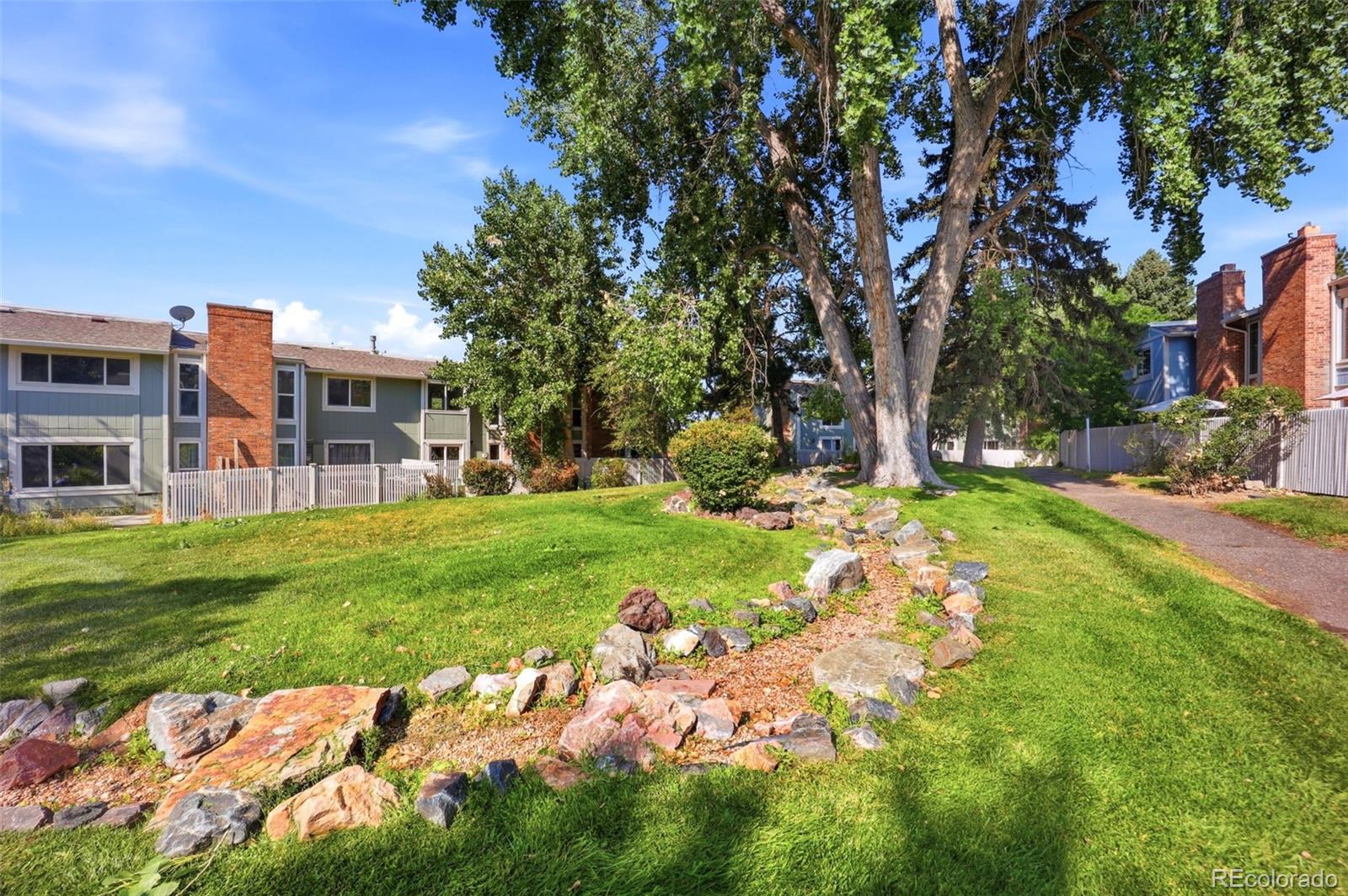 MLS Image #31 for 3085 s macon circle,aurora, Colorado