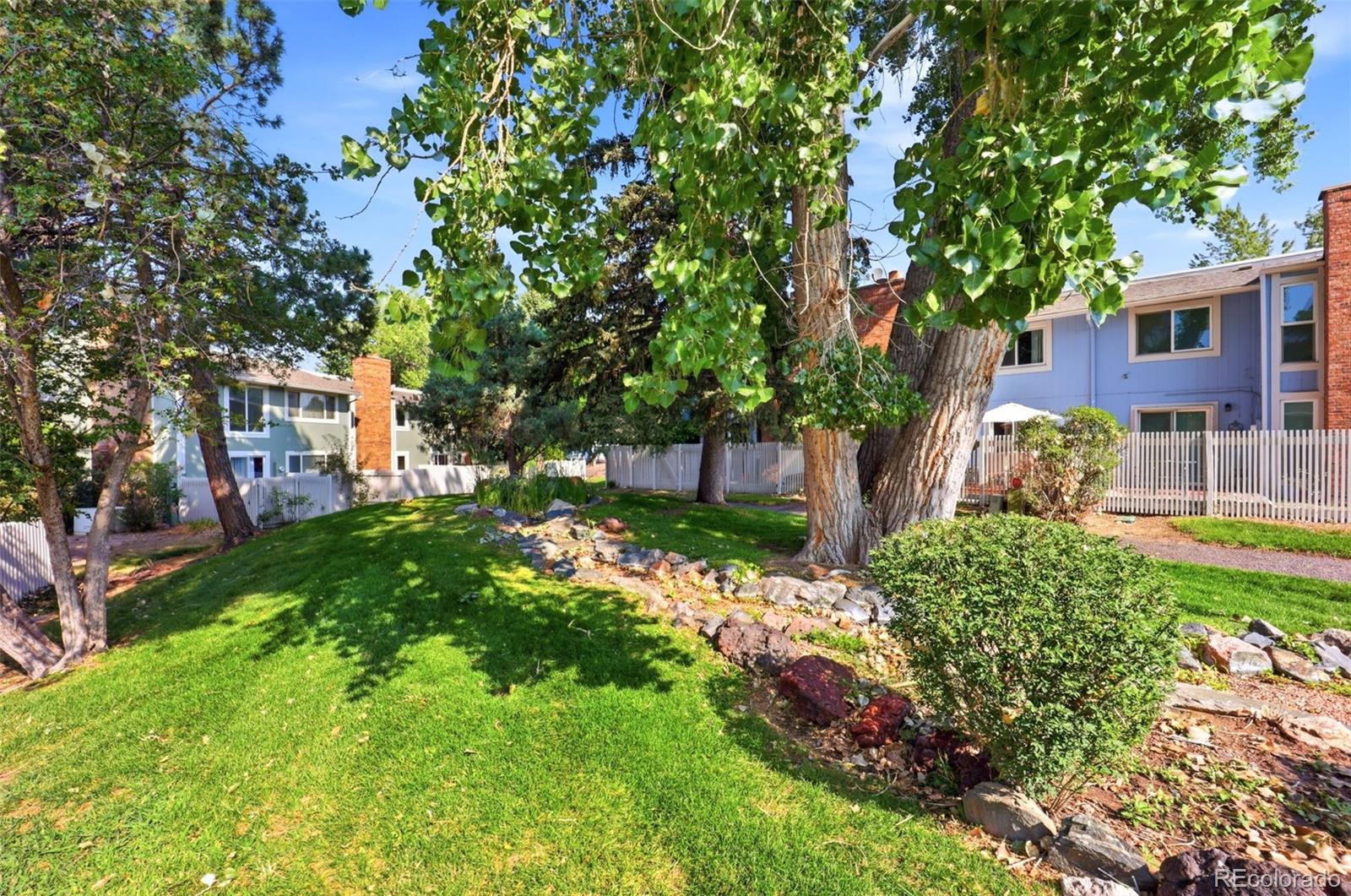MLS Image #32 for 3085 s macon circle,aurora, Colorado