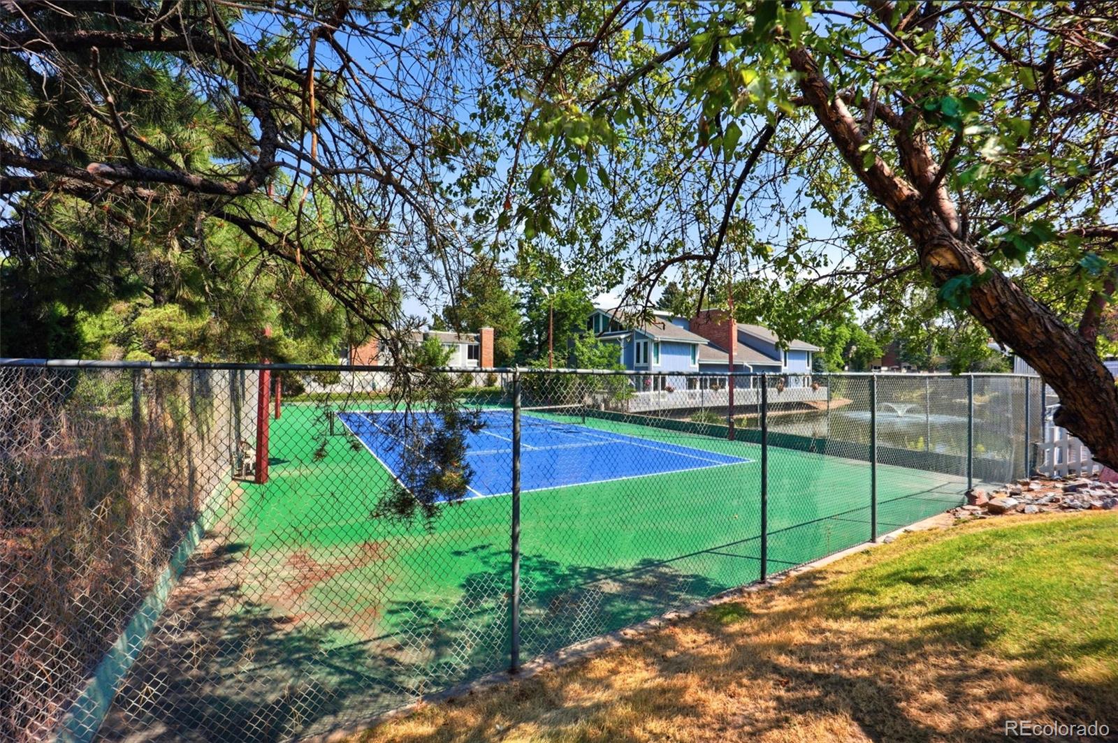 MLS Image #48 for 3085 s macon circle,aurora, Colorado