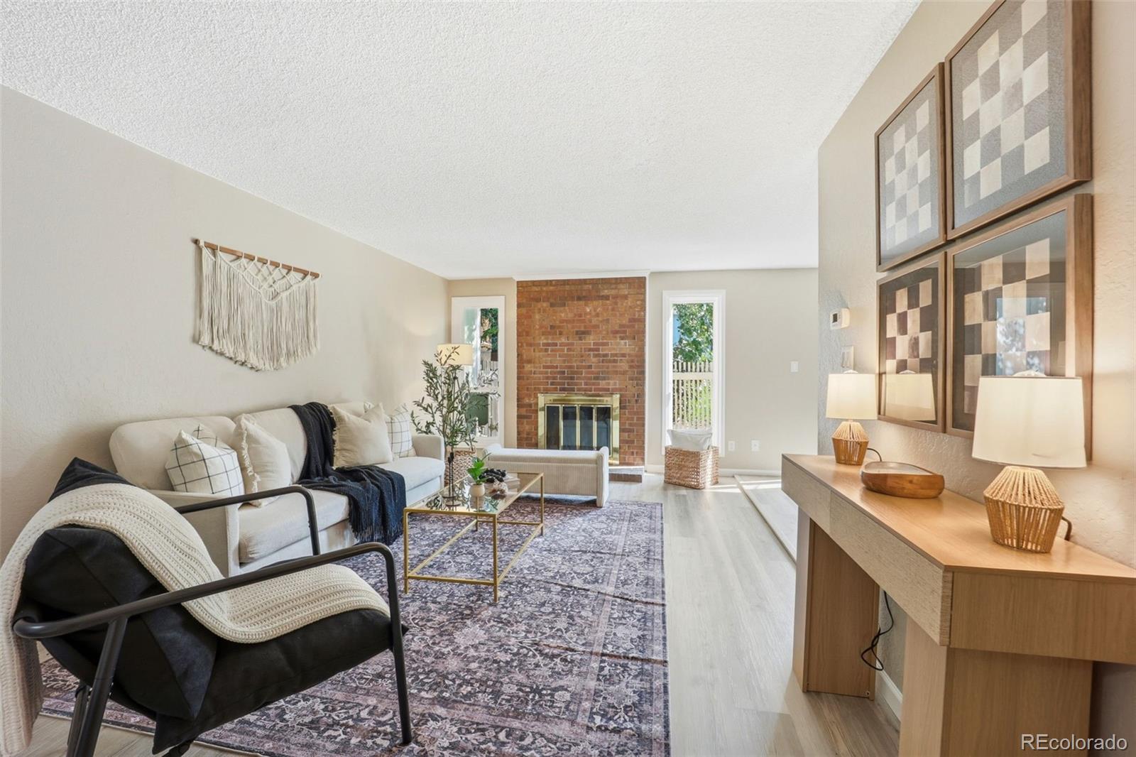 MLS Image #5 for 3085 s macon circle,aurora, Colorado