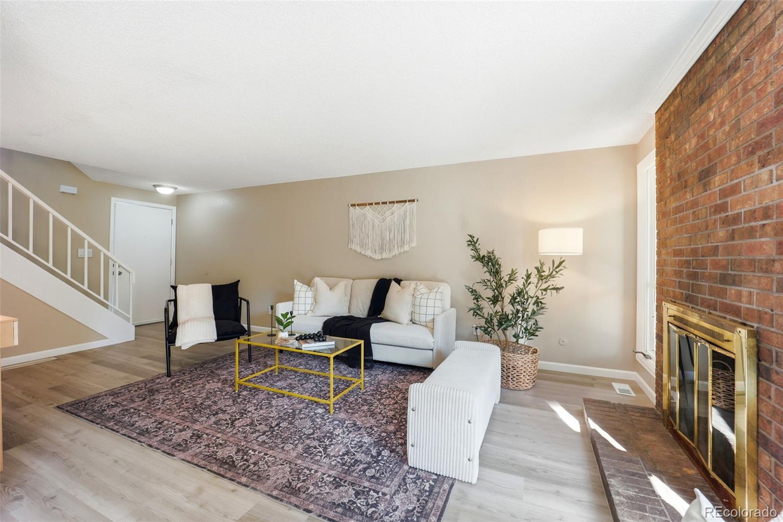 MLS Image #7 for 3085 s macon circle,aurora, Colorado