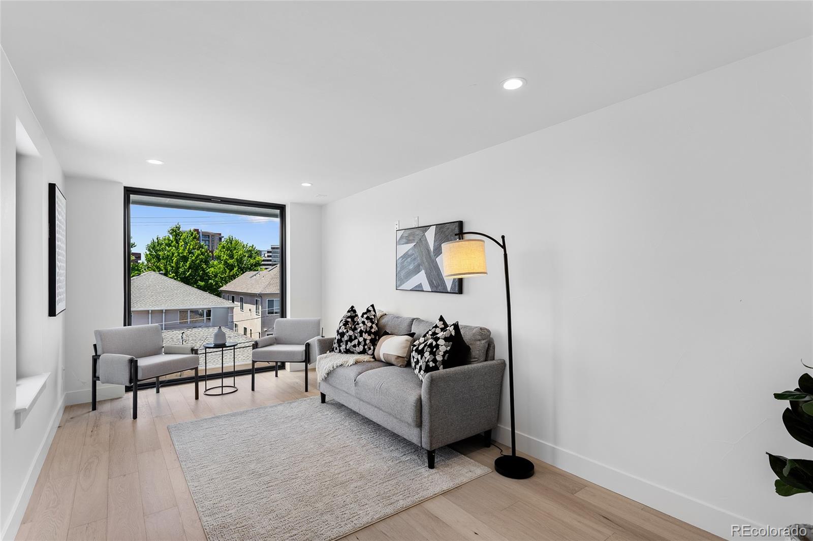 MLS Image #32 for 37 s jackson street,denver, Colorado