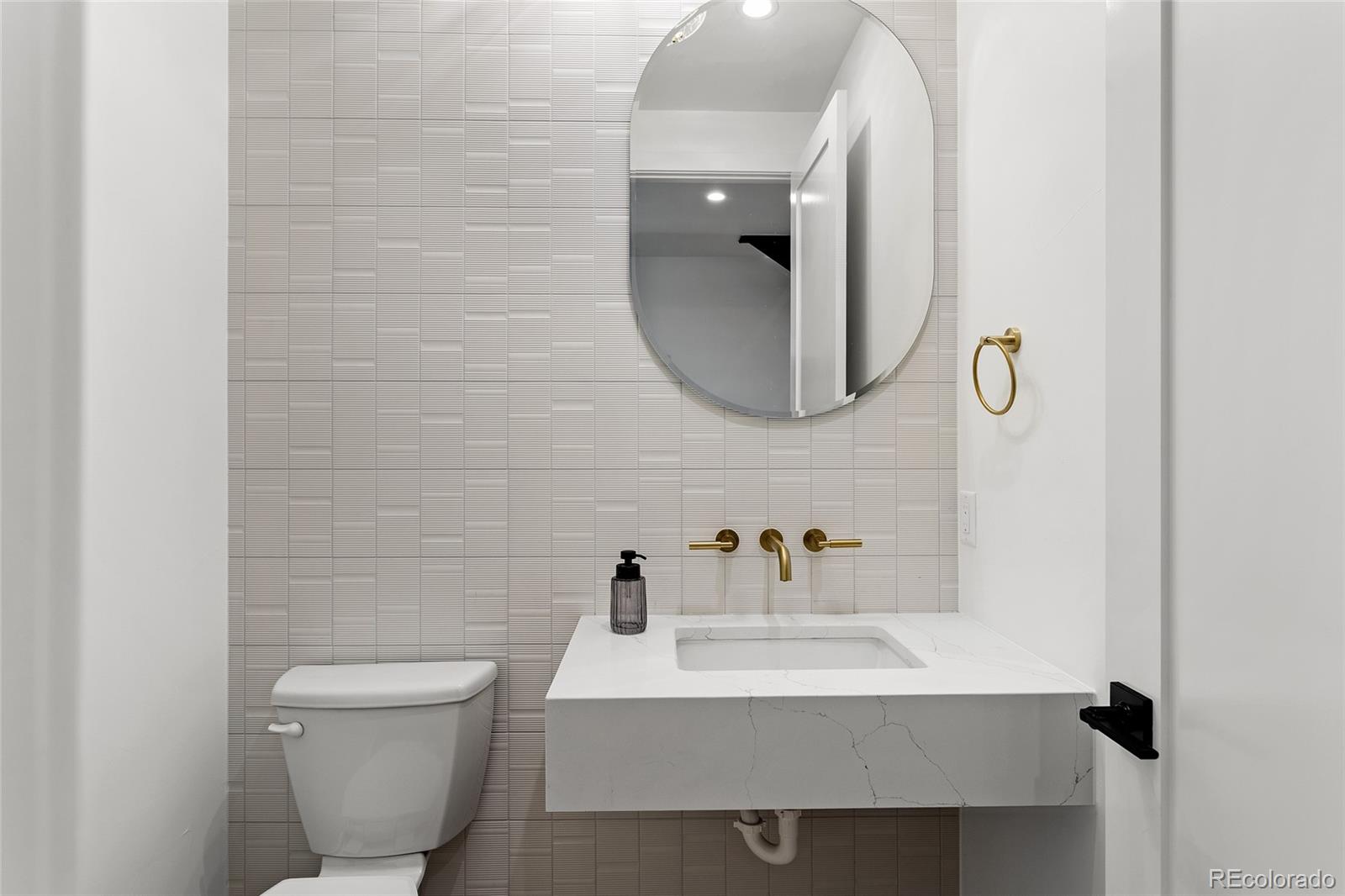 MLS Image #5 for 37 s jackson street,denver, Colorado