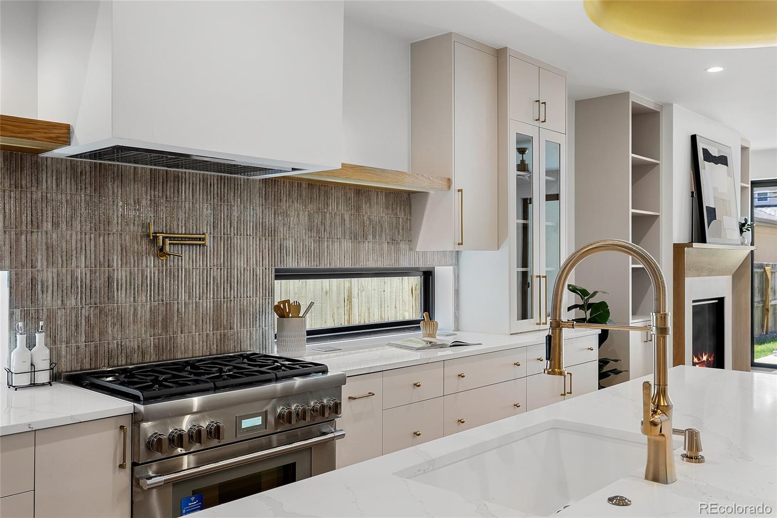 MLS Image #8 for 37 s jackson street,denver, Colorado