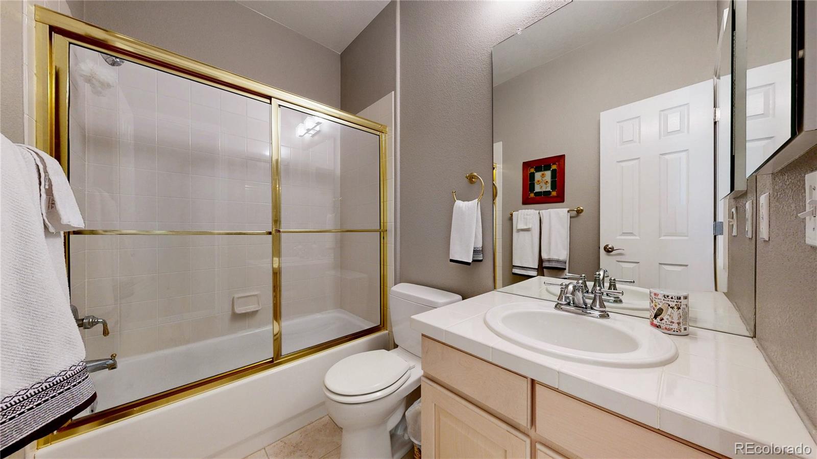 MLS Image #29 for 22132 e quarto place,aurora, Colorado