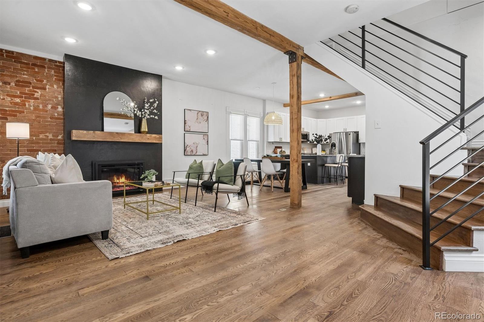MLS Image #2 for 1004 s pennsylvania street,denver, Colorado