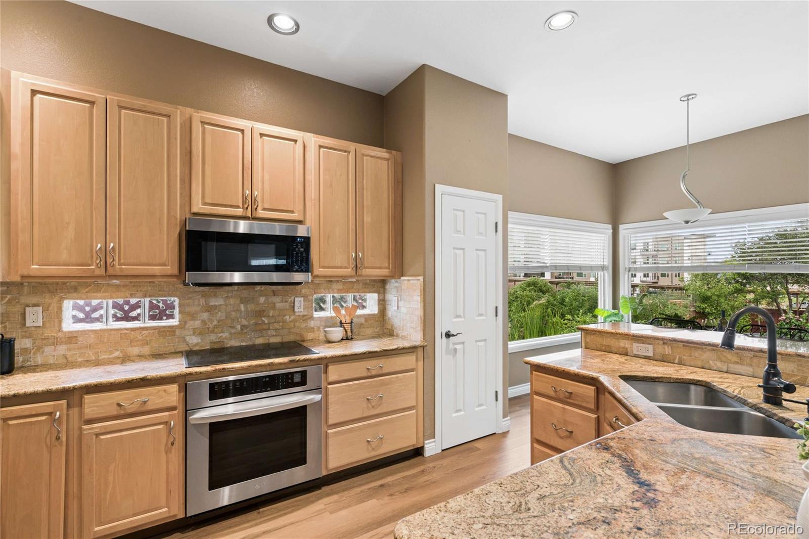 MLS Image #18 for 5497 s zang court,littleton, Colorado