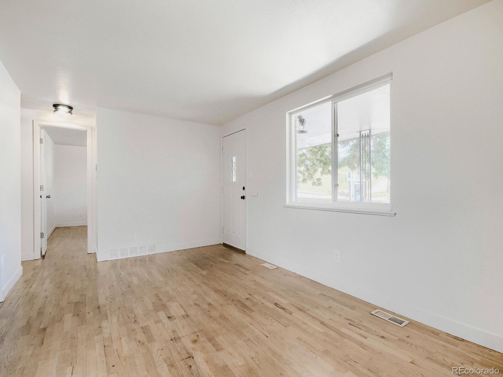 MLS Image #6 for 1635 w florida avenue,denver, Colorado
