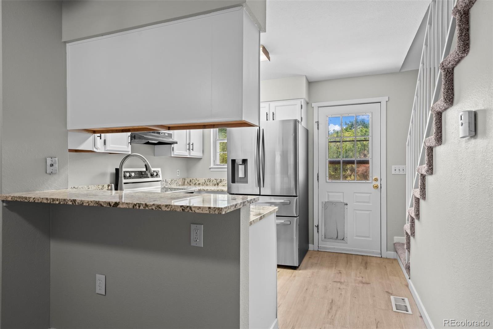 MLS Image #3 for 10232 w dartmouth avenue,denver, Colorado