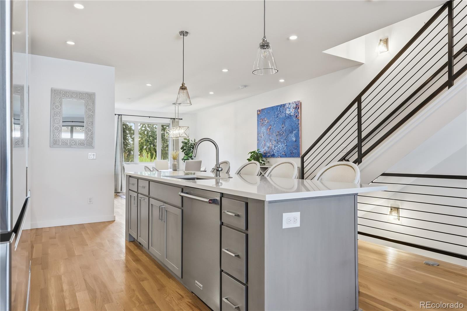 MLS Image #15 for 2575 s acoma street,denver, Colorado
