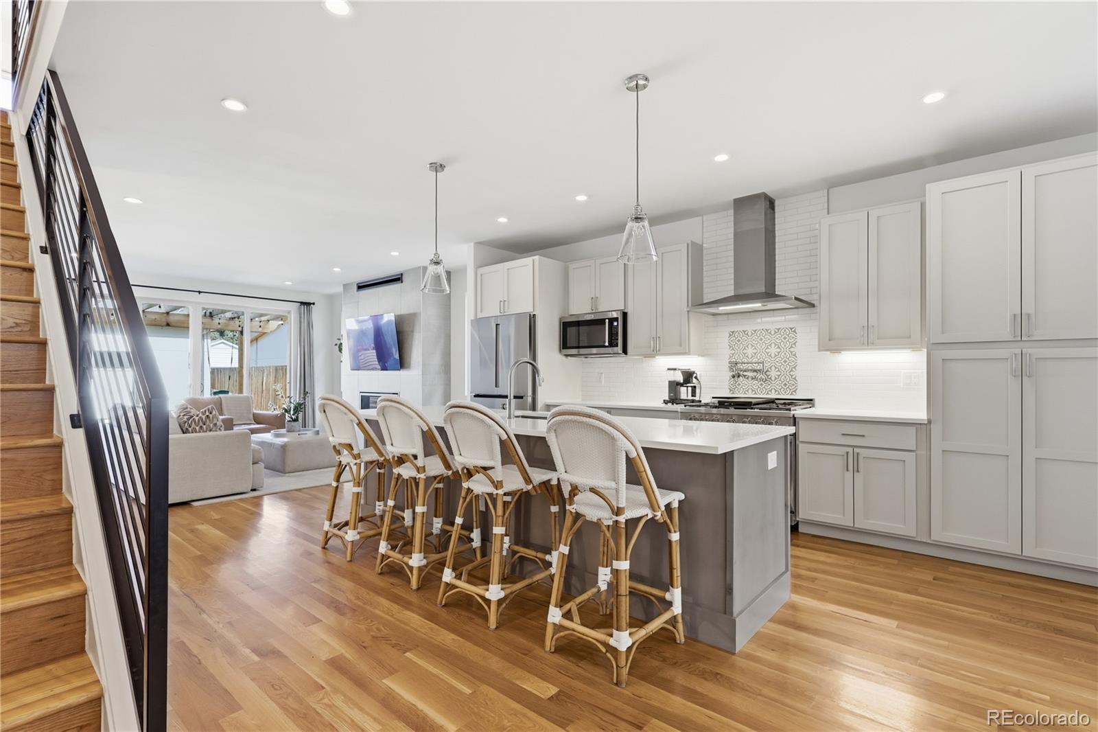 MLS Image #18 for 2575 s acoma street,denver, Colorado