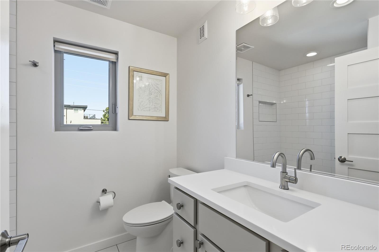 MLS Image #28 for 2575 s acoma street,denver, Colorado