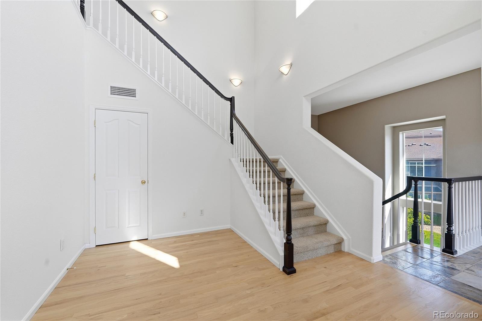 MLS Image #5 for 10549  graymont lane,littleton, Colorado