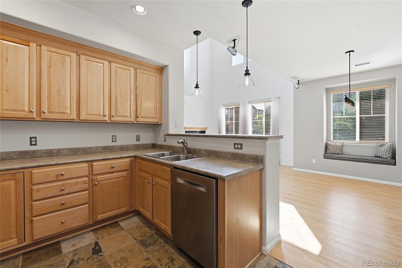 MLS Image #6 for 10549  graymont lane,littleton, Colorado