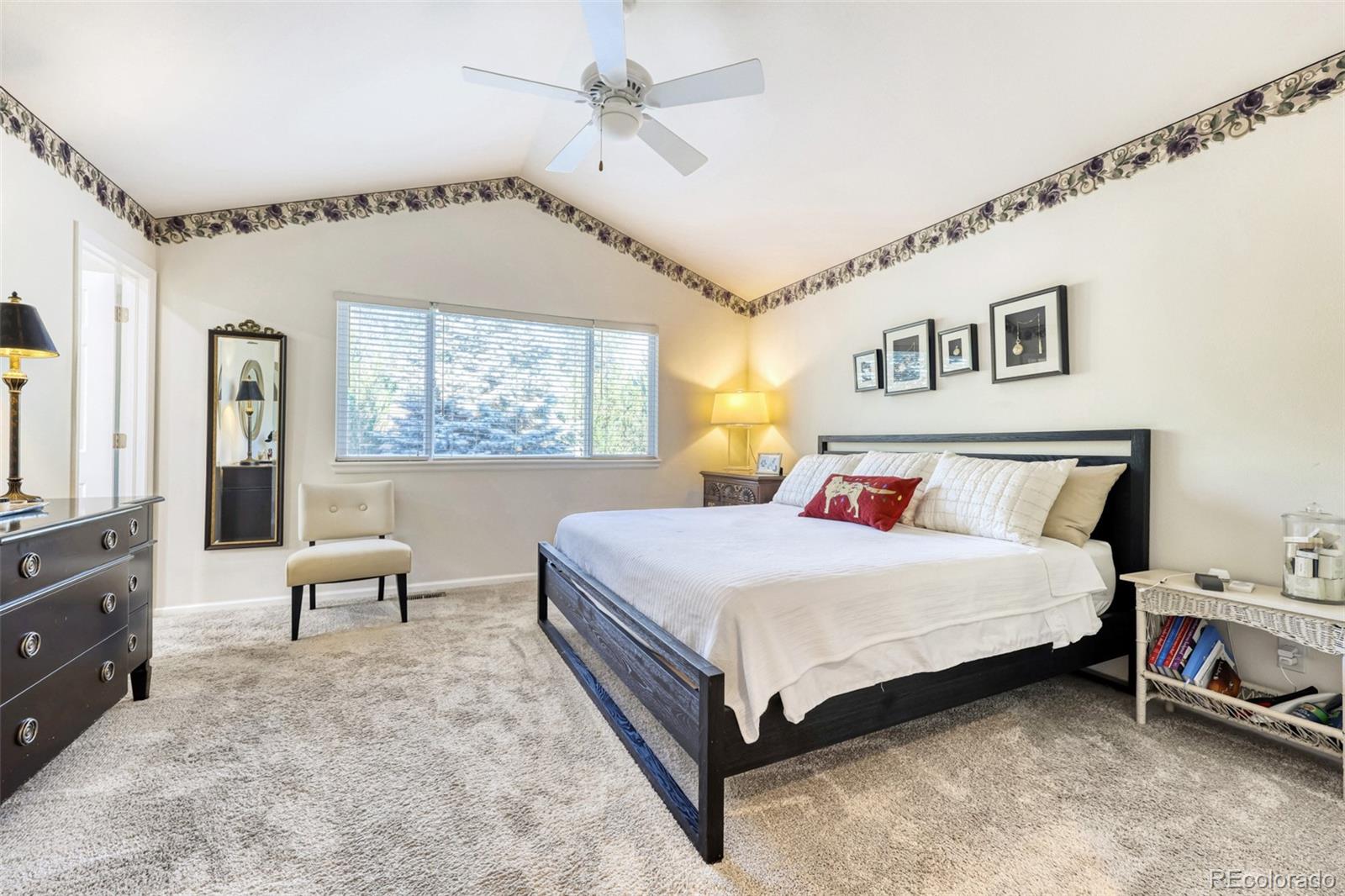 MLS Image #11 for 9435  high cliffe street,littleton, Colorado